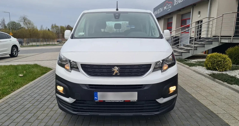 Peugeot Rifter cena 58900 przebieg: 147000, rok produkcji 2019 z Częstochowa małe 277